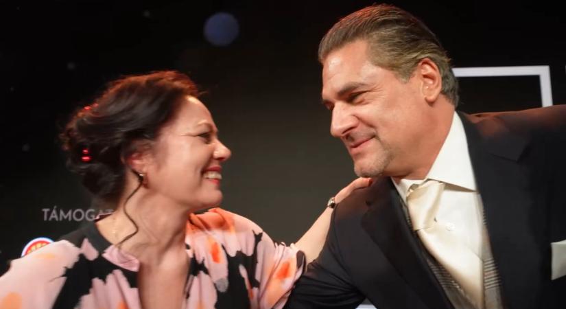 Árpa Attila így hívta meg Bacskó Tündét a kastélyába