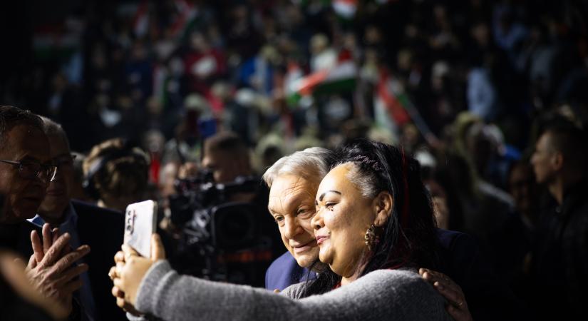 Orbán Viktor: Kimaxoltuk - videó