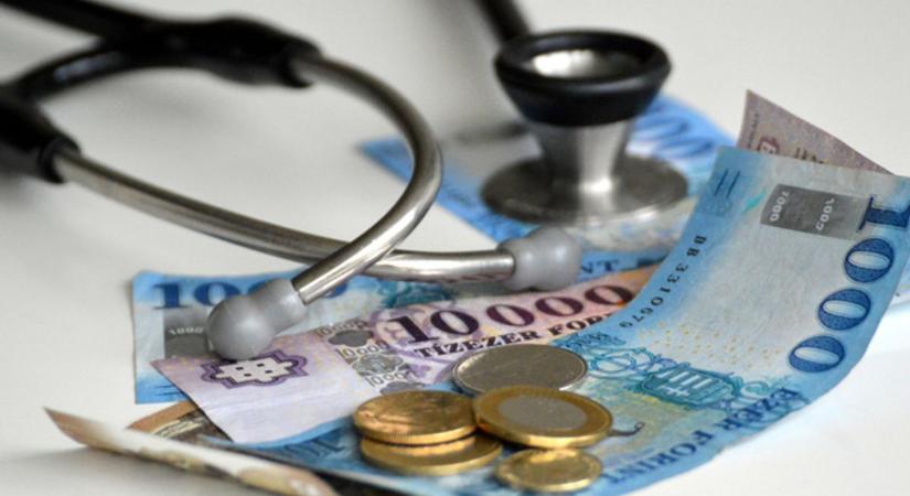 Akár 233 ezer forint visszatérítés is járhat – megéri utánajárni ennek az apróságnak...