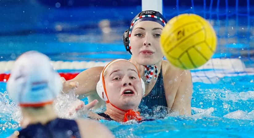 Szoros csata a hollandok ellen – egygólos vereség, elődöntő-közeli helyzet