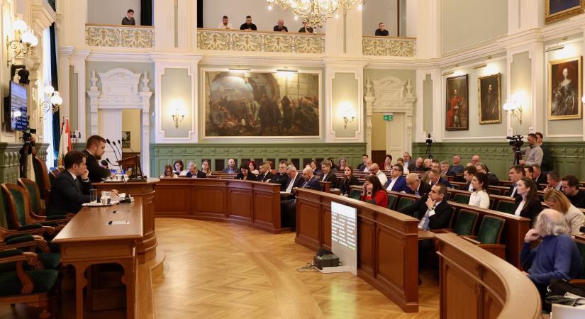 “Nem futhat örökké, polgármester úr!”