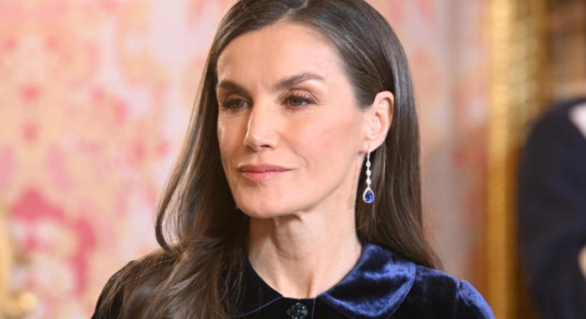 Letícia királyné felvette eddigi legszebb ruháját: úgy ragyogott benne, mint egy drágakő