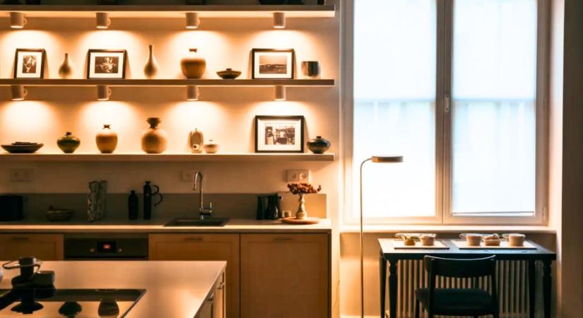 Állólámpa a konyhában? A 2026-os világítási trendek legmeglepőbb fordulata