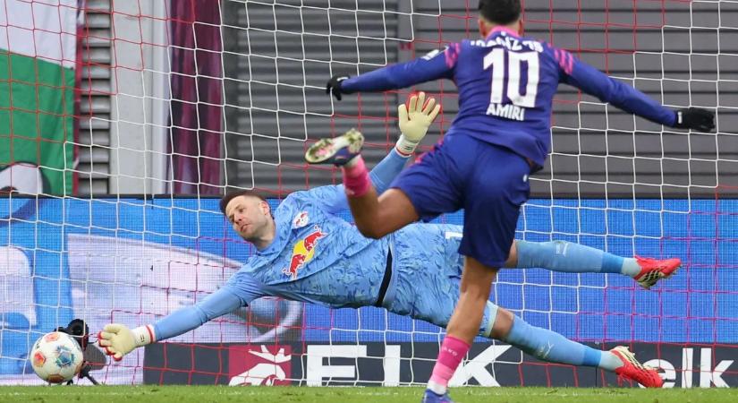 Bombameglepetés Gulácsiék meccsén