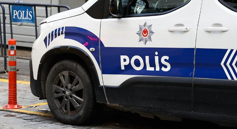 Sztárokra vadászik a rendőrség? Egyre több énekes keveredik droggyanúba – véletlen egybeesés lenne?