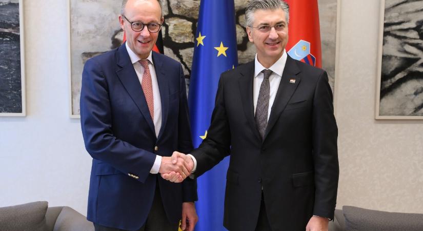 Horvát kormányfő: az EU nem hagyhatja magára Délkelet-Európát