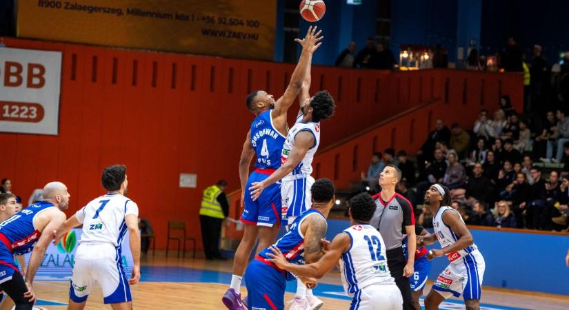 A harmadik negyedben lezárta a meccset az ASE