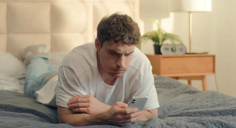 Durva szigorítás jön, elérhetetlenné válik a milliárdok által látogatott oldal – ennek főleg a férfiak nem fognak örülni!