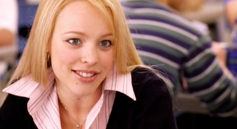Rachel McAdams hatalmas titkot árult el: eredetileg ezt a szerepet akarta eljátszani a Bajos csajokban