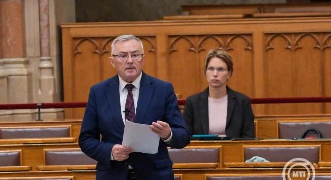 Az országgyűlési képviselők benyújtották vagyonnyilatkozataikat