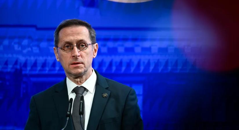 Varga Mihály megvált sötétpej lovától