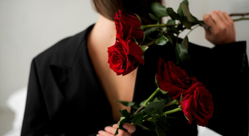 Napi horoszkóp 2026. február 1.: pihenés, csendes elmélyülés és őszinte beszélgetések adnak ma erőt