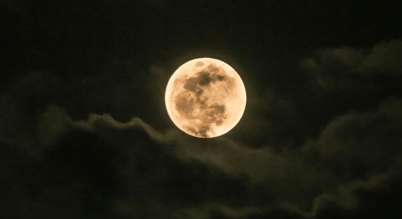 5 csillagjegy, akiknek szerencsét és boldogságot hoz a februári telihold: rájuk nagyon pozitívan hat a Havas Hold