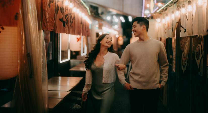 "Amikor egy pasi ezt teszi velem, annál nincs szexibb" - 8 nő elmesélte élete legszexibb első randis élményét