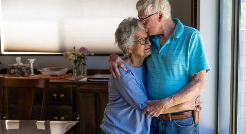 Ez okozza az öregszagot – egy étel segíthet megszabadulni tőle