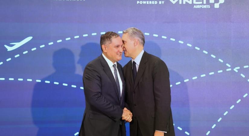 És akkor Nagy Márton megköszöni Lázár Jánosnak, hogy senki nem a GDP-adatról beszél