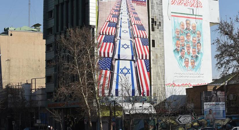 Az iráni hadsereg főparancsnoka óva intette az Egyesült Államokat és Izraelt attól, hogy támadjanak