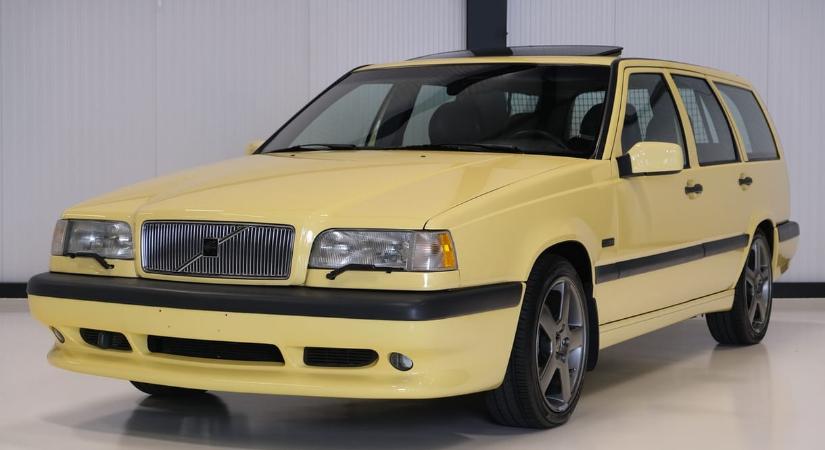 A 90-es évek álom sportkombija ez az alig használt Volvo 850 T-5R