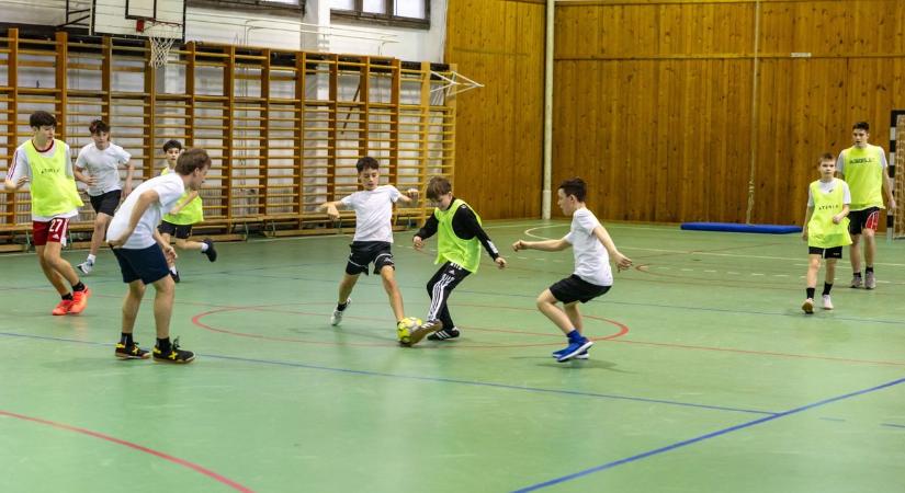 Az ország legjobbjai között a Bárdos futsalcsapata