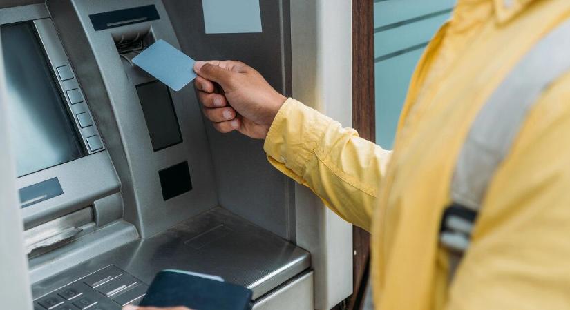 Igazából nem is vehetünk fel több pénzt vasárnaptól ingyenesen?