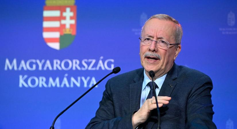 Bakondi György: elfogadhatatlan, hogy Brüsszel döntsön arról, ki léphet be Magyarországra