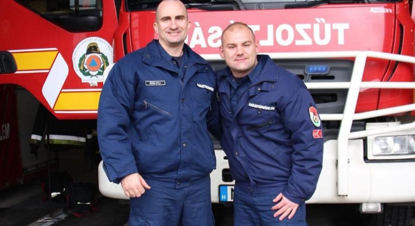 Két életet is megmentettek: hős tűzoltókat lát vendégül a Pécsi Nemzeti Színház