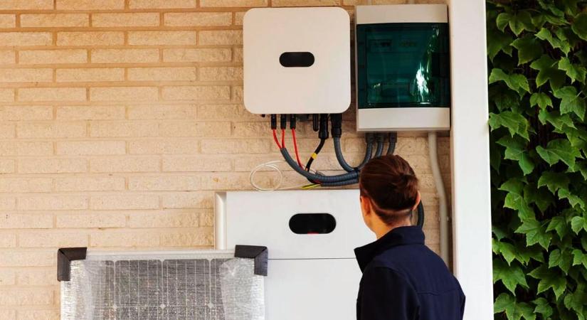 Figyelem! Módosították a február 2-án startoló Otthoni Energiatároló Program feltételeit - akár napok alatt kimerülhet a keret