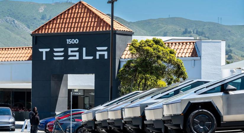 Zsinórban a második évét zárta csökkenő bevétellel a Tesla