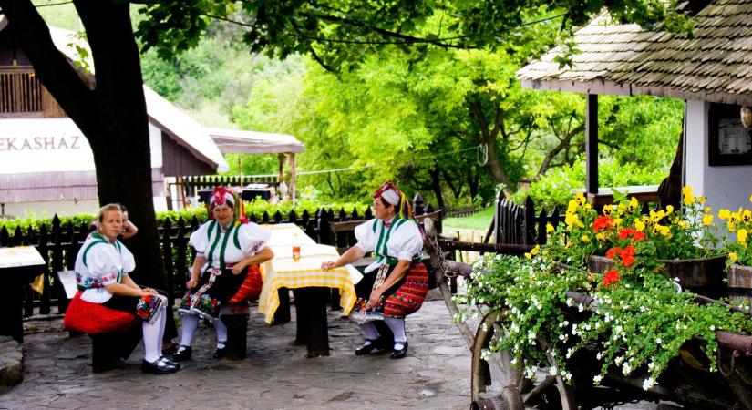 Egy bődületes magyar fotó bejárta az internetet, rajtunk röhög az egész világ, ettől az öklödet fogod rázni