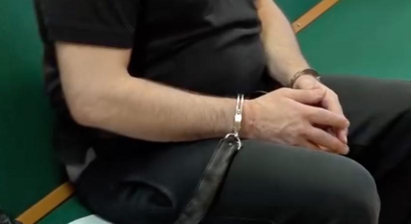 Debrecenben a feleségét megfojtó férfi büntetőügye