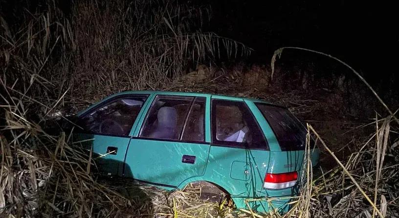 Üresen találtak egy Suzukit a dunaharaszti tűzoltók a Duna–Tisza-csatornában