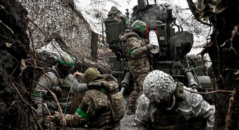 Kegyetlen harcok dúlnak a pokrovszki fronton