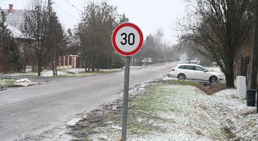 Ennek nem fogunk örülni: havas esővel és széllel támad az időjárás