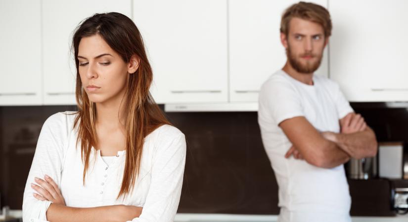 Párkapcsolati tanács: Így kaphatod rajta a megcsaláson