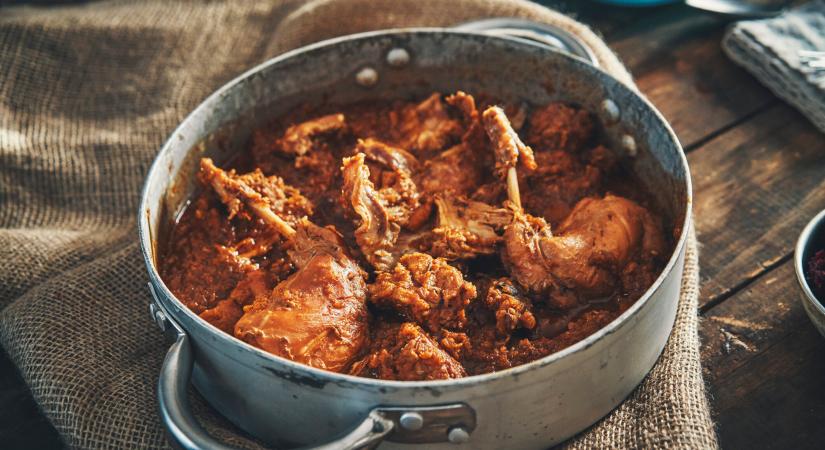 A hús, amit régen mindenki evett – szaftos nyúlragu, ahogy nagyanyáink csinálták