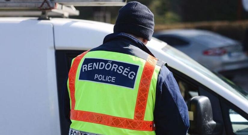 Műszaki hiba miatt állították meg a sofőrt a kőszegi rendőrök, de kiderült, ez a legkisebb probléma