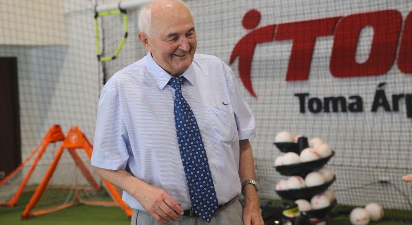 Soha nem feledik: posztumusz életműdíjat kapott Garami József