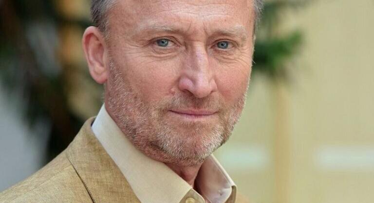 „Eszközeiben modern, nemzeti népszínházat álmodtam meg” – Leköszönt az igazgatói posztról Blaskó Balázs Egerben