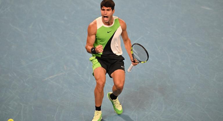 Alcaraz szetthátrányból verte Djokovicsot, megnyerte az Australian Opent, és történelmet írt