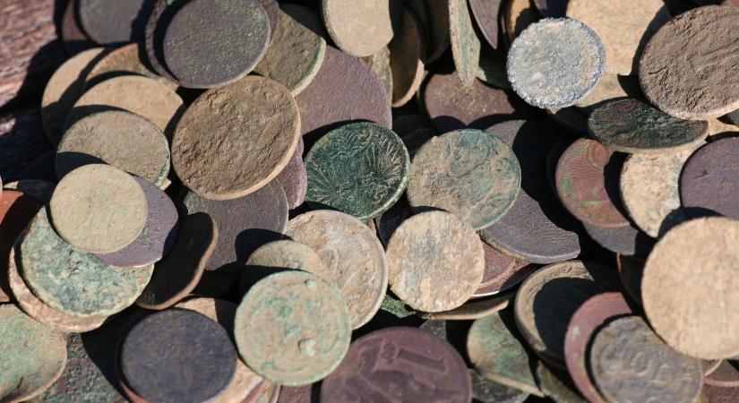 Egy magyar autó kerekén ősi kincset találtak, honfoglalás előtti, a videó felrobbantotta az internetet