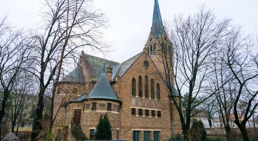 Hitélet Győrben – A nádorvárosi evangélikus templom