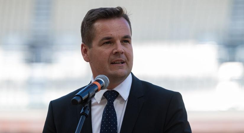 Németh Balázs: Pornóoldalakra regisztrálták az email-címeimet a tiszás trollok