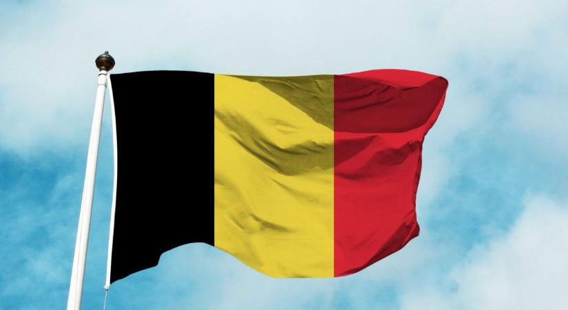 Csak a felszínt kapargatják – Illegális bevándorlás – Belgium fél évvel meghosszabbítja a belépési ellenőrzéseket