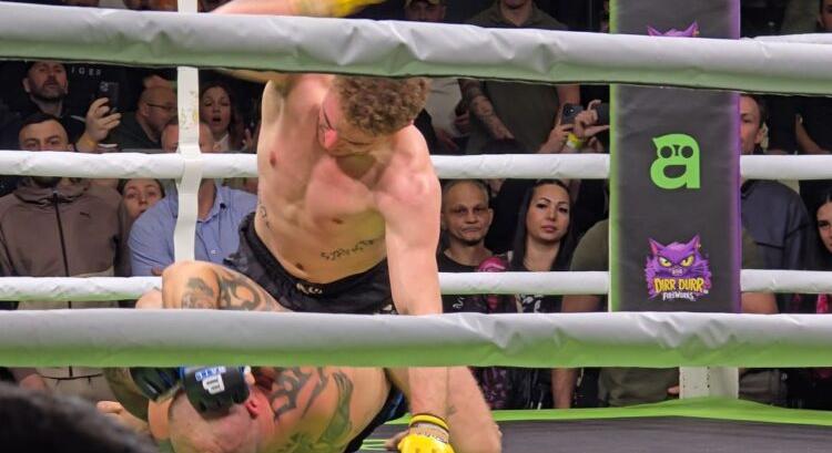 Freak show-tól a valódi harcig: ilyen volt az Arbito Slap Fight IV