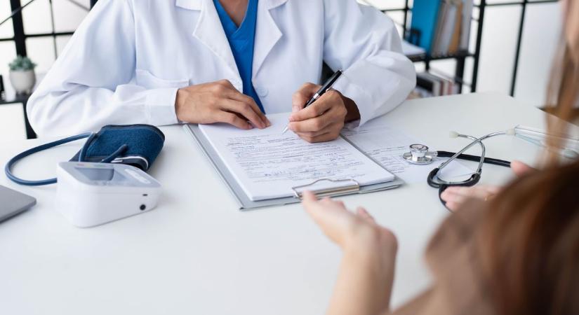 Íme, bezzeg Románia teljes valójában: mostantól betegszabadságra sincs pénz, sürgősségi rendelettel törölték el az eddigi táppénzt – ezzel magyarázza a kormány