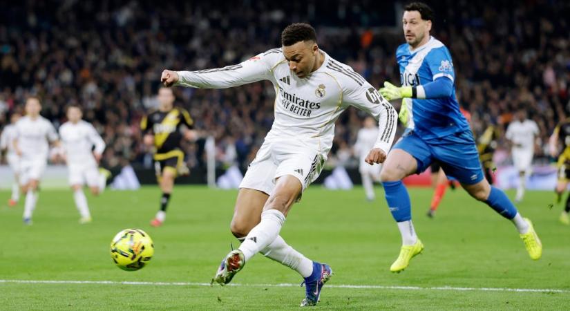 Századik perces büntetővel nyert a Real Madrid