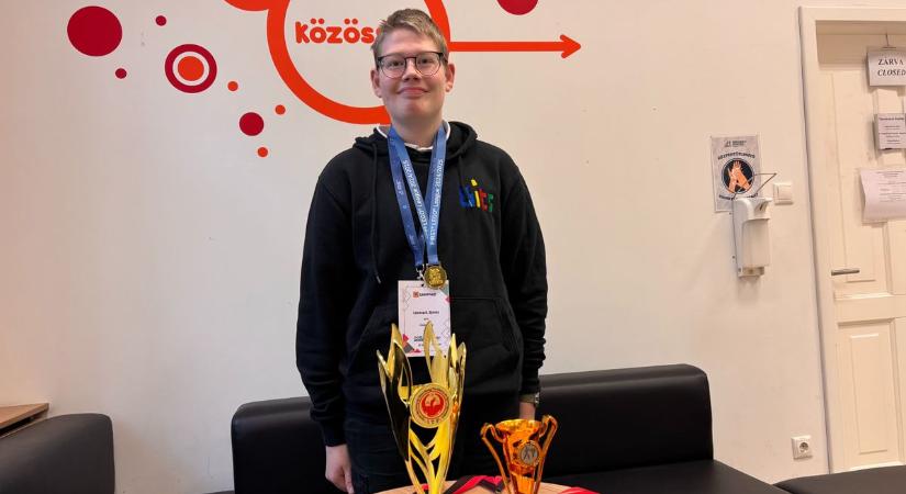 A jövőt programozza a győri fiatal