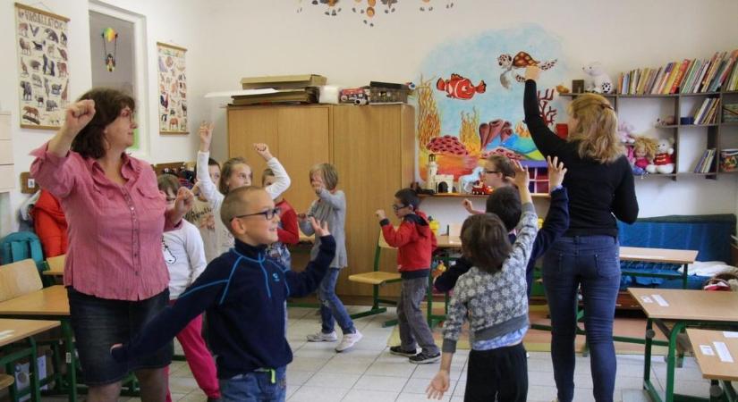 117 millió forintos fejlesztés indul az SNI-s gyerekekért az Esztergomi Tankerületben