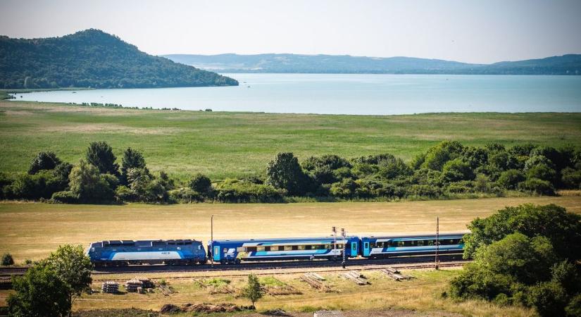 Már 24 éve várja az IC-vonatot a 30 ezres magyar város: pontosan látszik, miért nem futott be soha – sokkal többről van szó, mint a MÁV