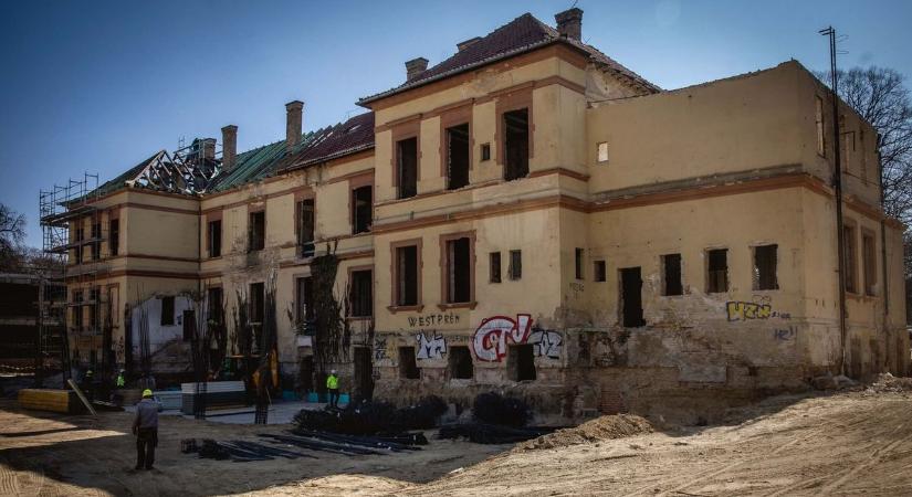 Így újult meg az egykori Heim Pál Gyermekkórház épülete